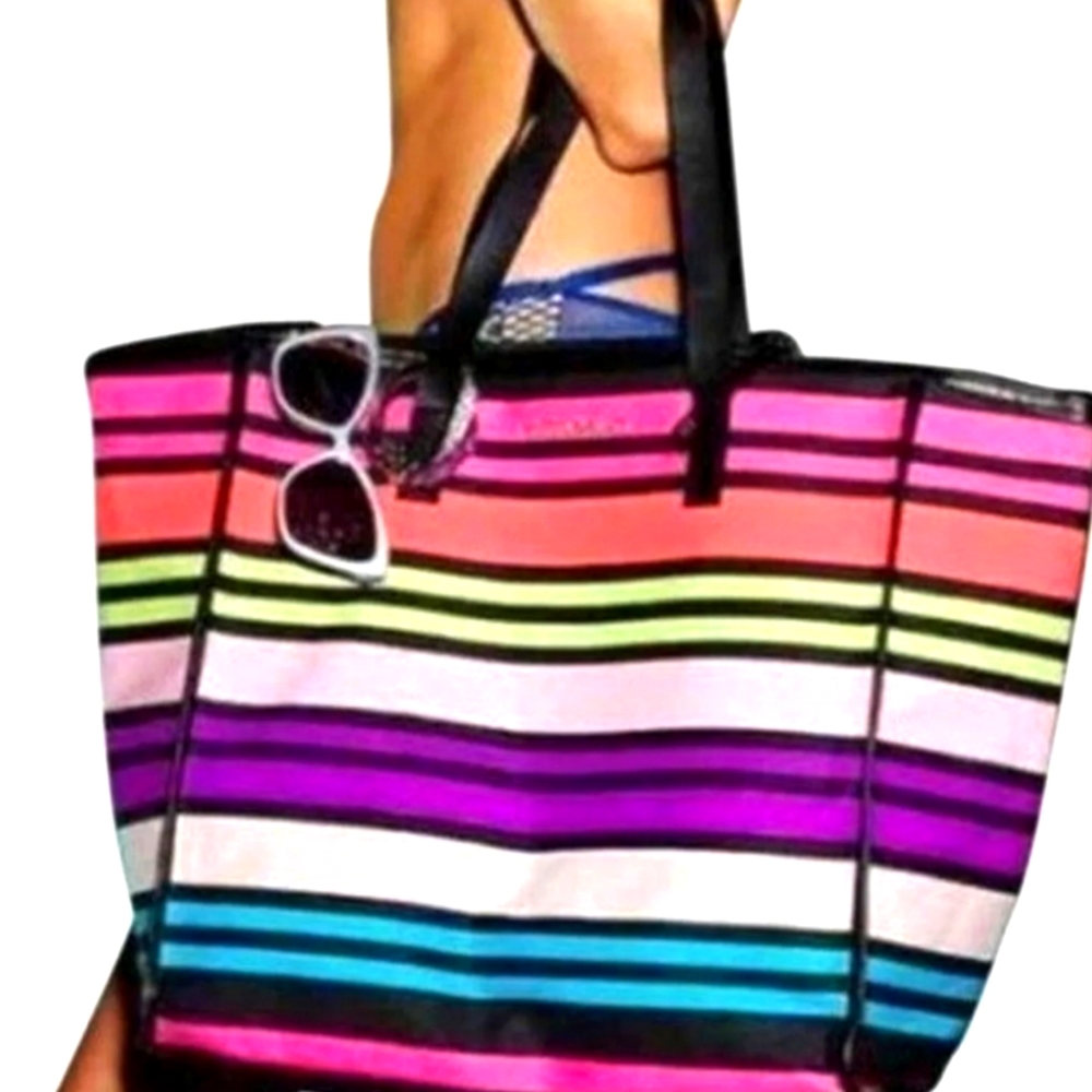 Victoria's Secret Tote
Bag